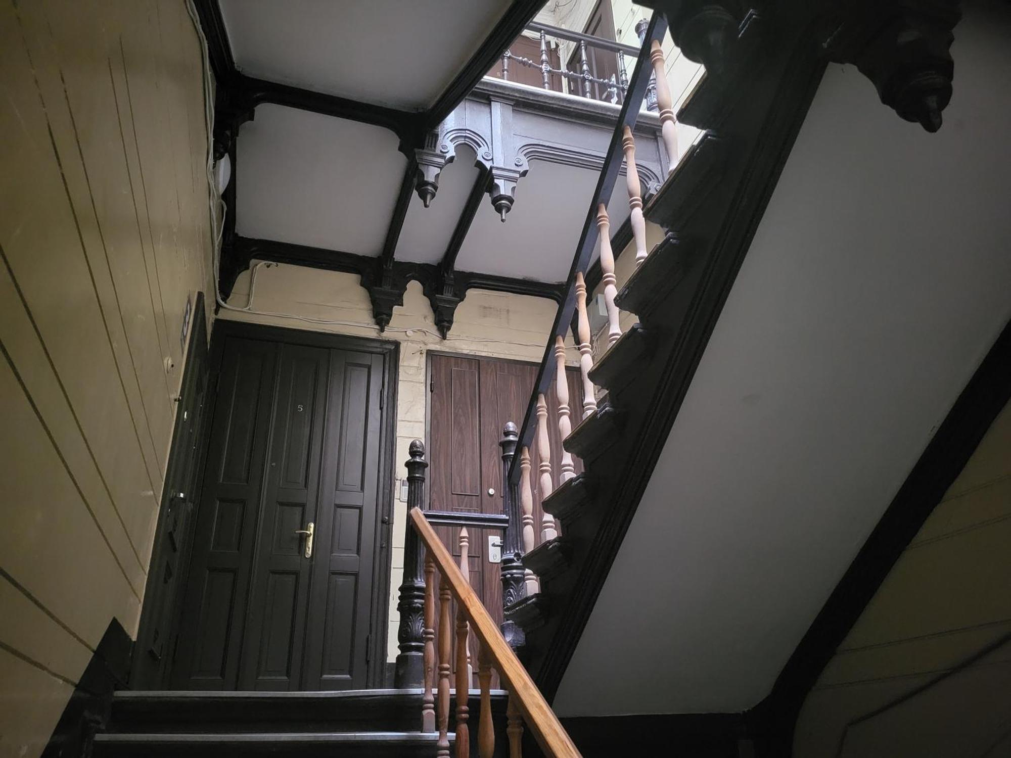 Alunana Lux Jakuzzi Apart, Facade Is Under Renovation, In Art Nouveau Area, Self Check-in *
